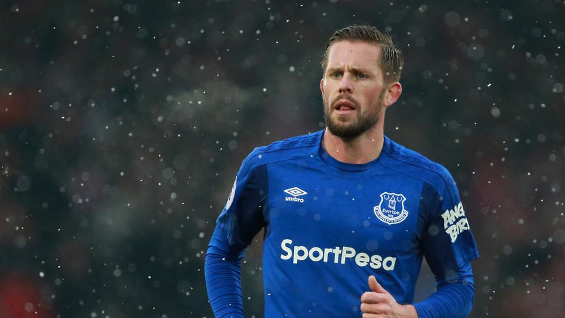 九游游戏中心-“马科斯·莫奇的强硬防守，成为阿根廷美洲狮队不可或缺的一员”