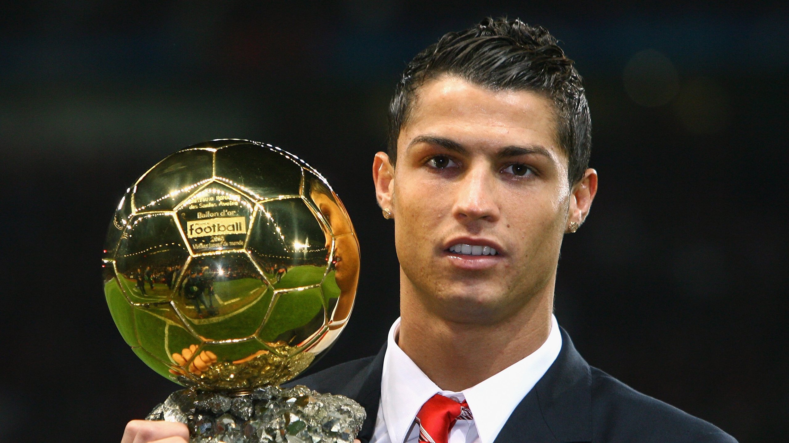 世界足坛最强前锋，世界足球历史十大最强前锋